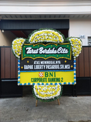 Papan Bunga Duka di Karau Kuala